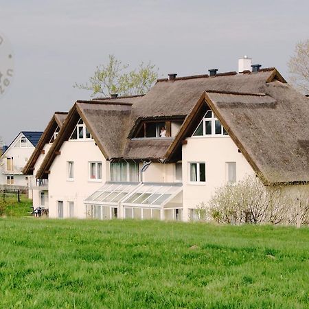Ferienwohnung 5 Im Strandhaus Lobbe Esterno foto