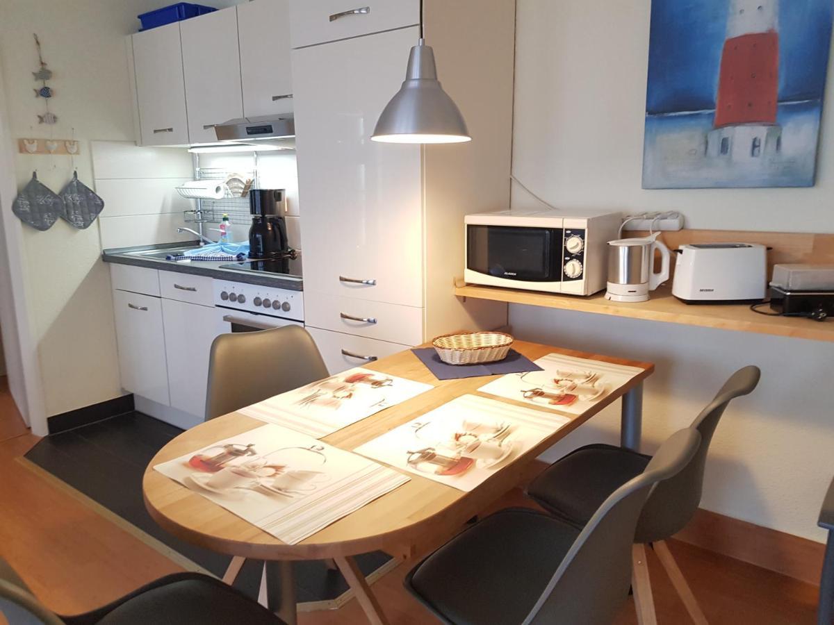 Ferienwohnung 5 Im Strandhaus Lobbe Esterno foto